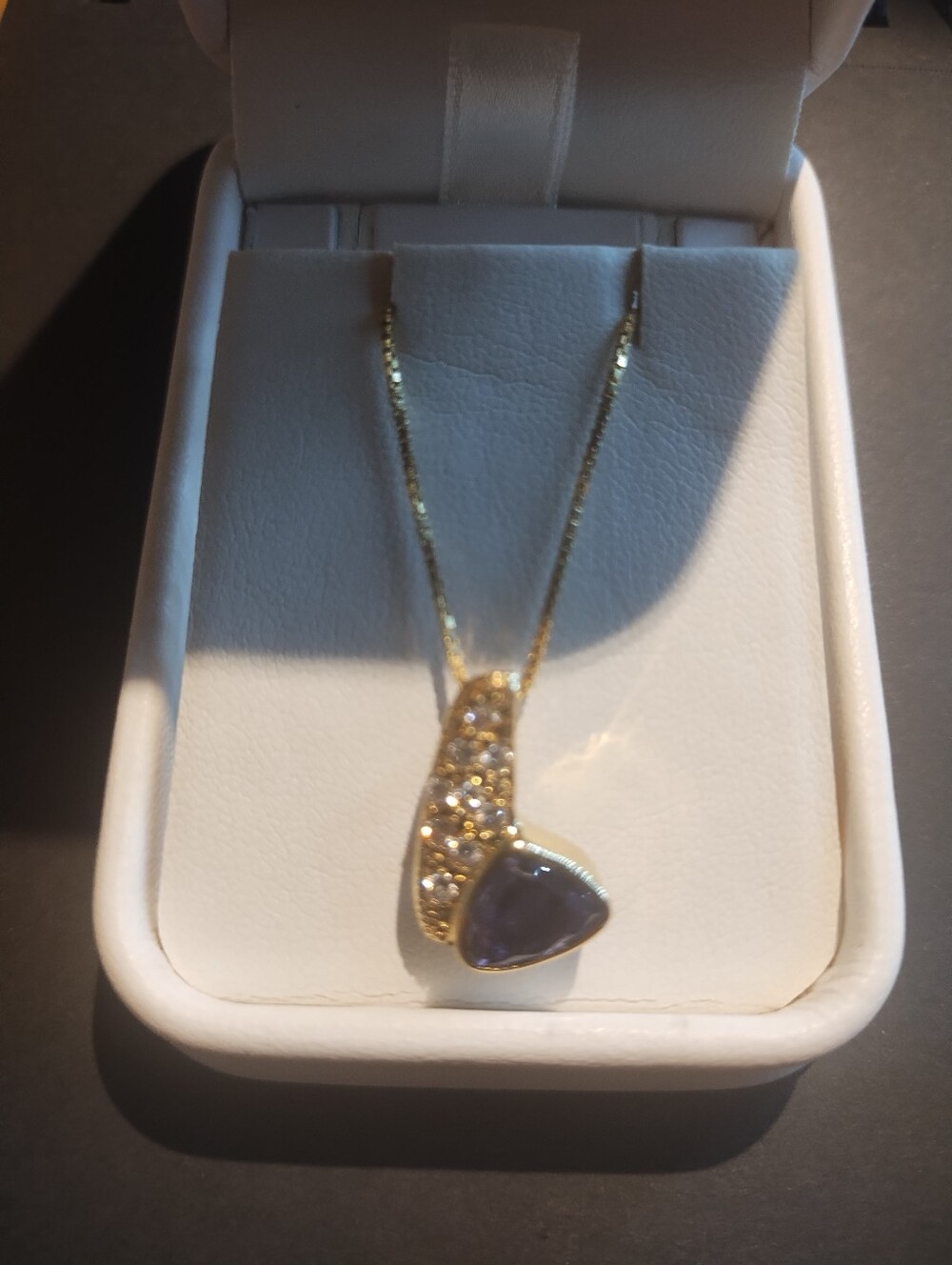 14kt Tanzanite diamond  Pendant  Necklace